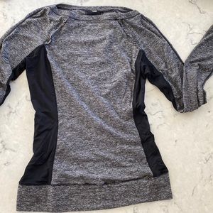 Lululemon pullover long sleeve workout top